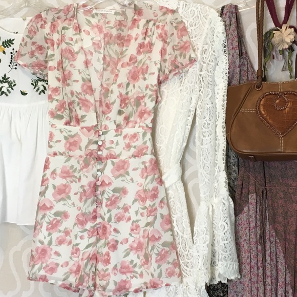 *LAST ONE!* Romantic Pink Floral Romper - Picture 4 of 5